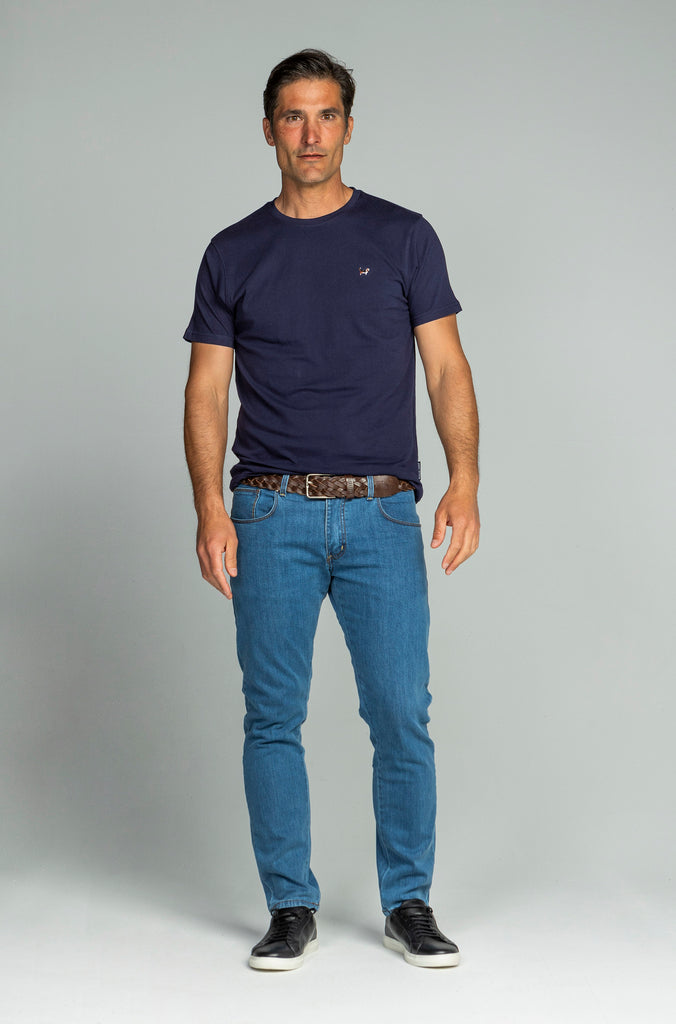 Camiseta Básica Brandon Marino