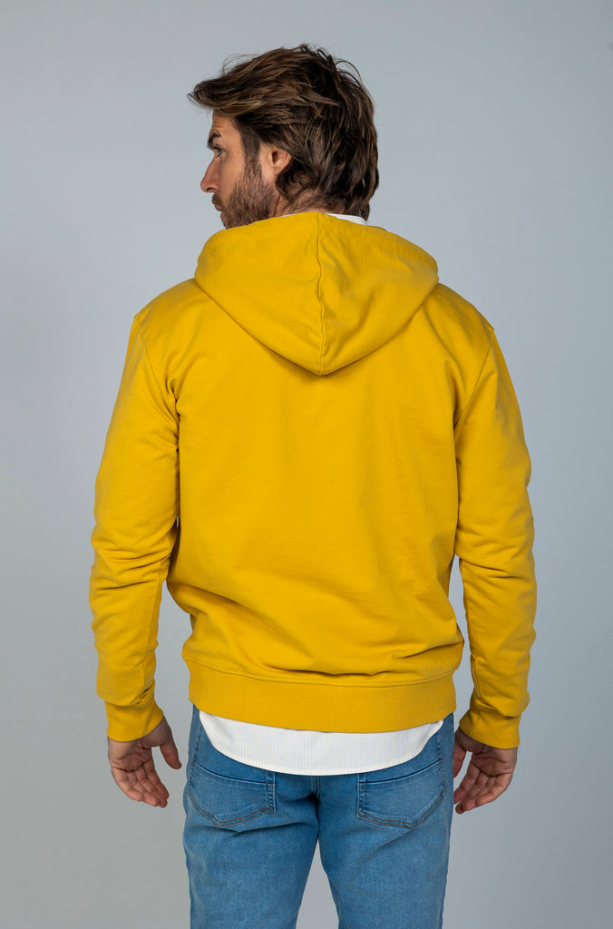 Sudadera Lettering Mostaza Capucha