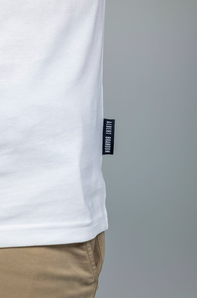 Camiseta Básica Con Bolsillo Blanca