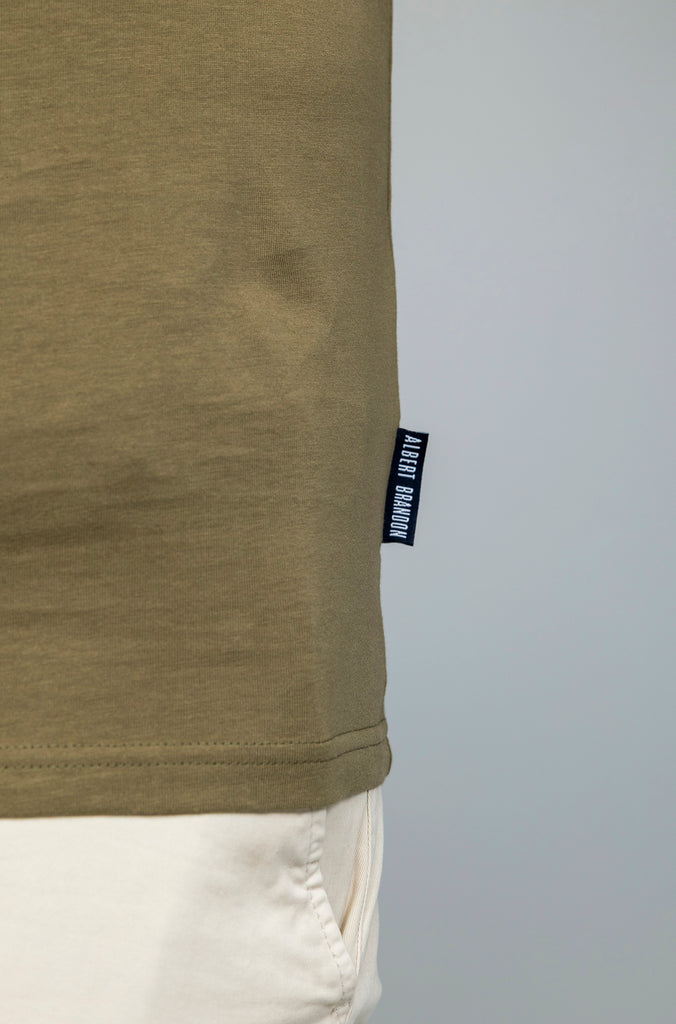 Camiseta Básica Con Bolsillo Kaki