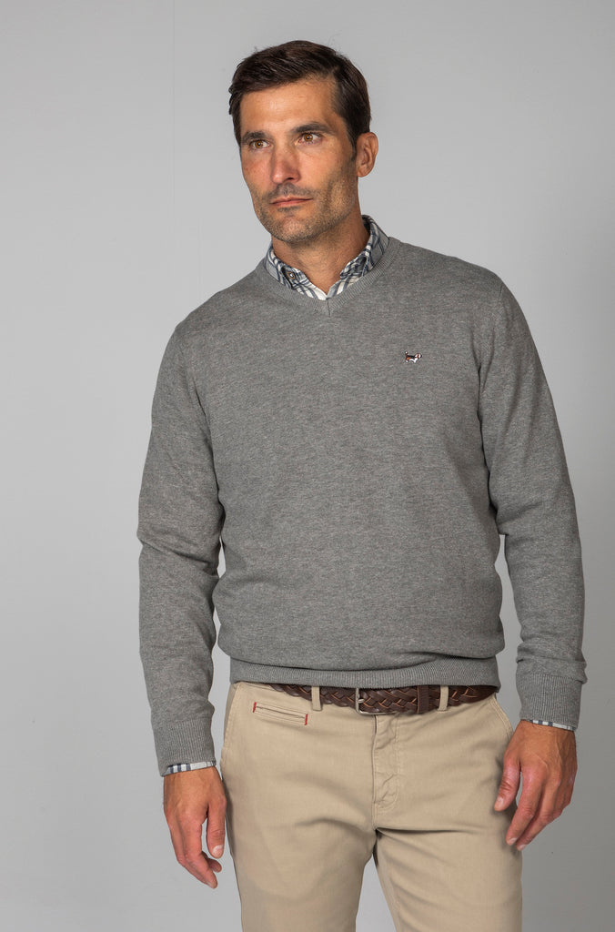 Pack jersey cuello pico color gris y verde botella