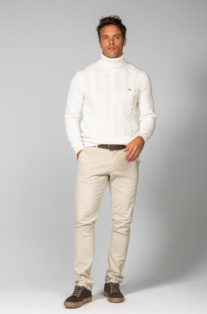 Jersey Trenzado Cuello Cisne Blanco Roto