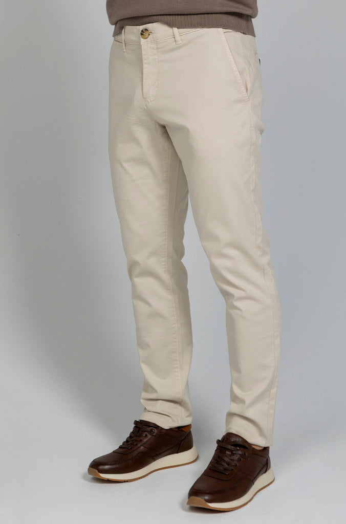 Pantalón Chino Elástico Custom Crudo