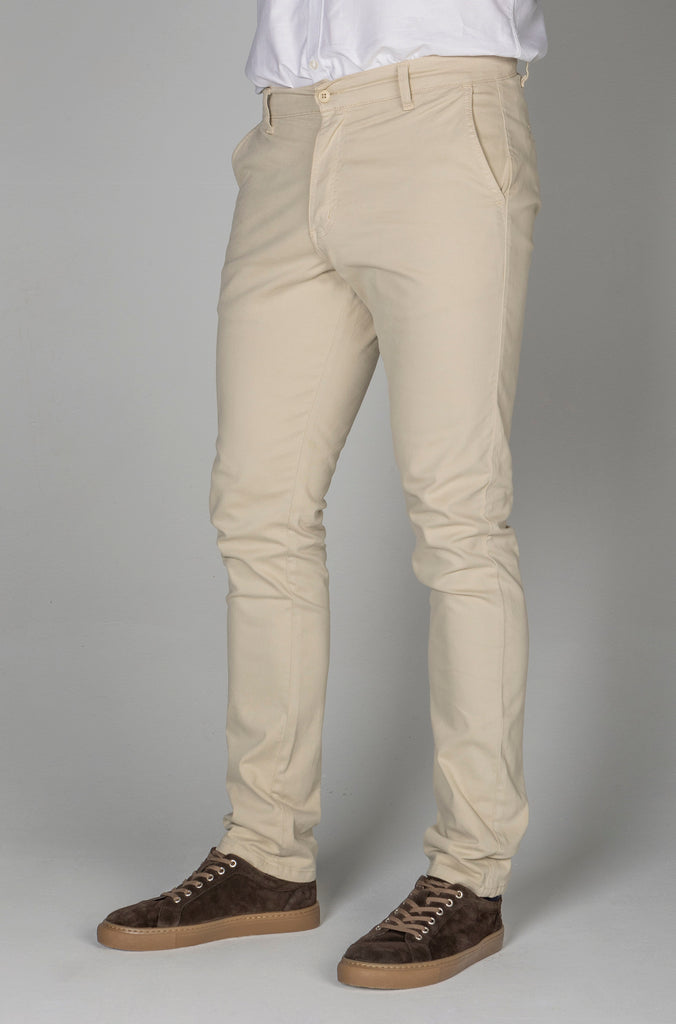 Pantalón Chino Sarga Beige