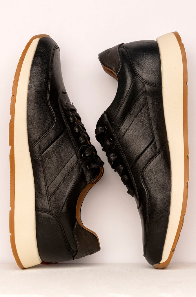 ZAPATILLA SPORT POLIPIEL NEGRA