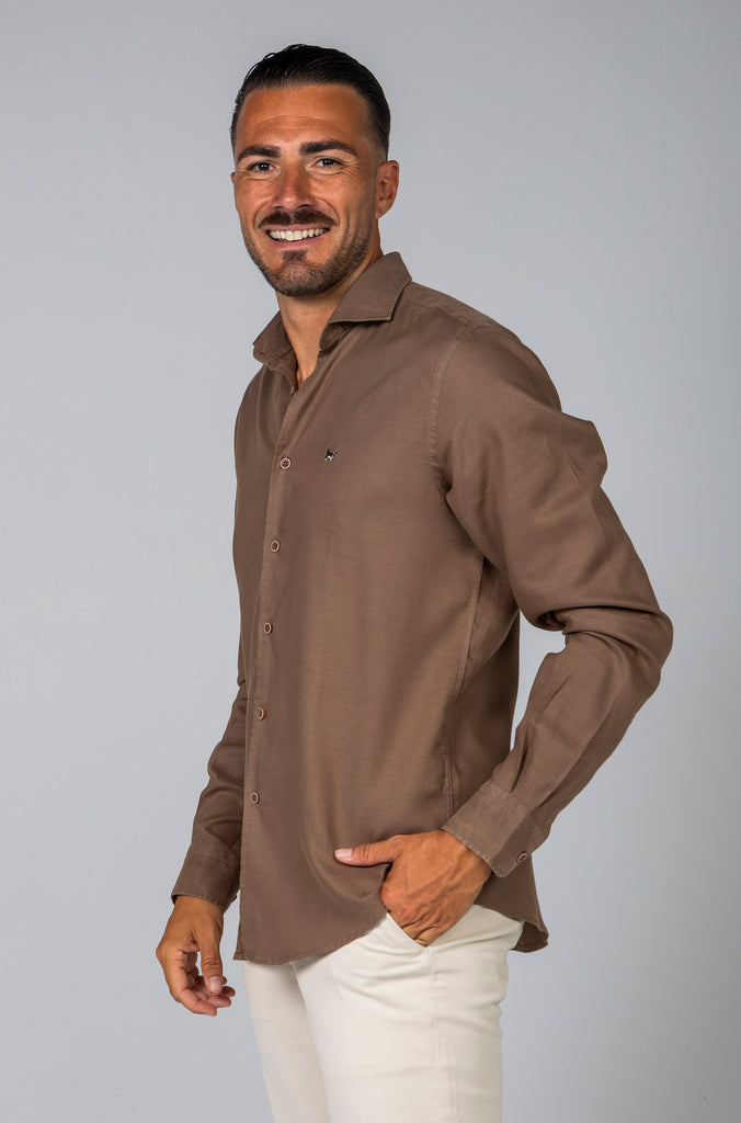Camisa Veneto Tintada Marrón Medio