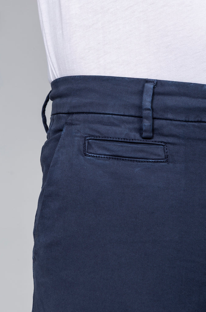 Pantalón Chino Regular marino
