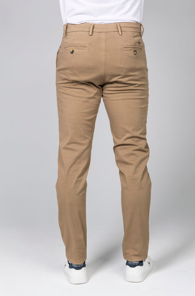 Pantalón Chino Regular Beig