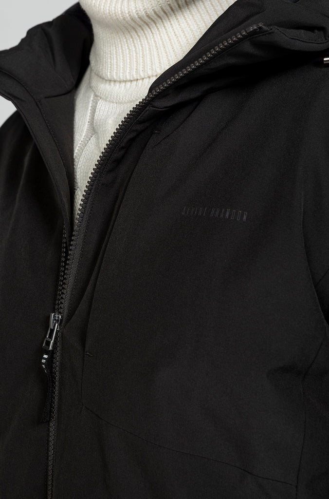 Parka Técnica Dream Con Capucha Negra