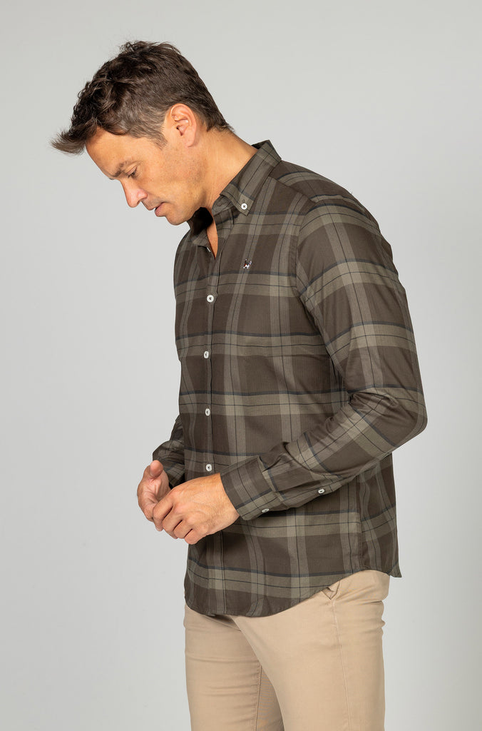 Camisa Herringbone elástica tartán verde