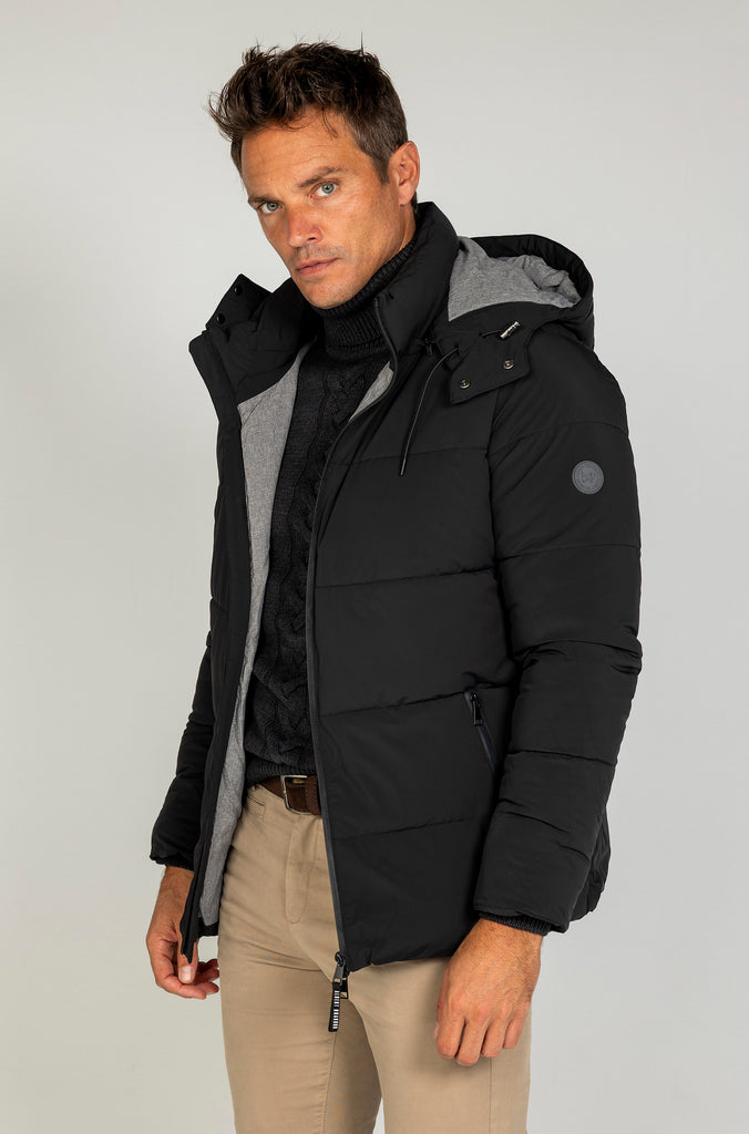 Parka Técnica Acolchada Negra