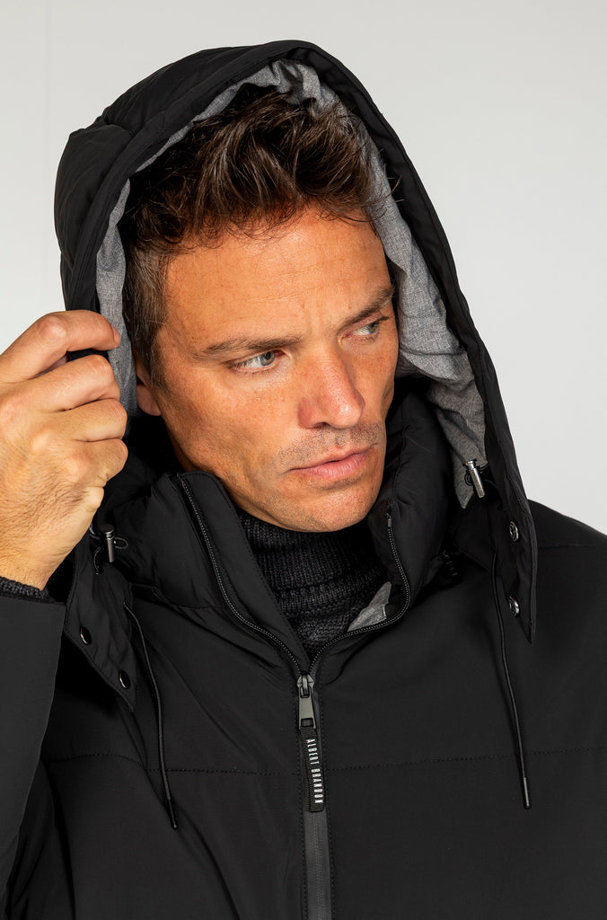 Parka Técnica Acolchada Negra