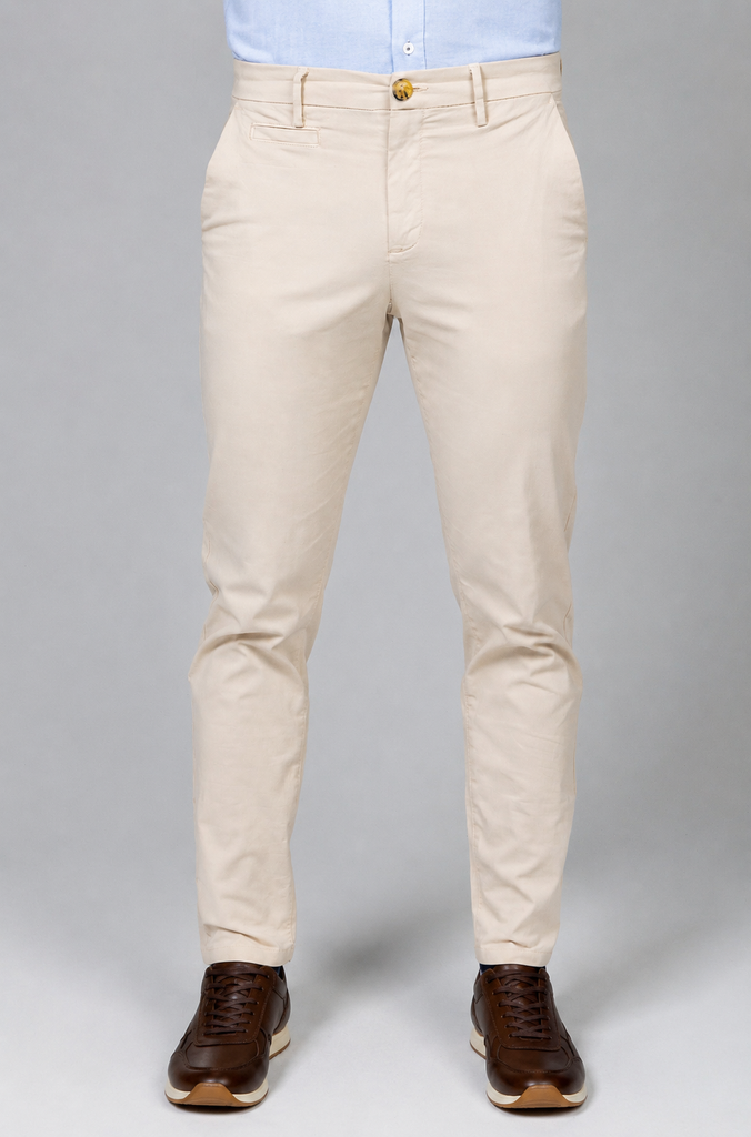 Pantalón Chino Elástico Regular Piedra