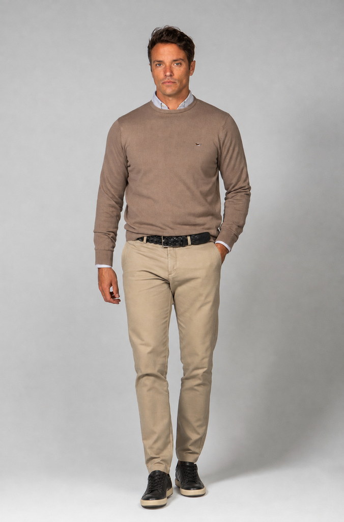 Jersey Liso Básico Cuello Caja Marrón Medio