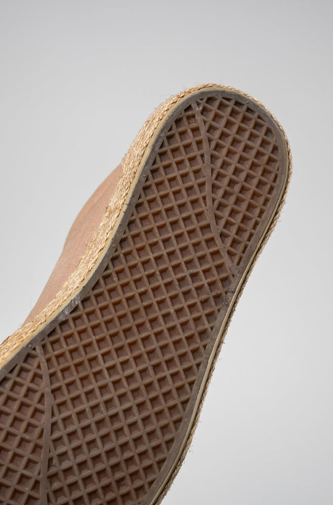 Zapatilla Yute Arena con Cordón